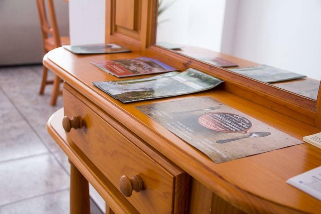 Apartamento Los Narcisos Chulilla Esterno foto
